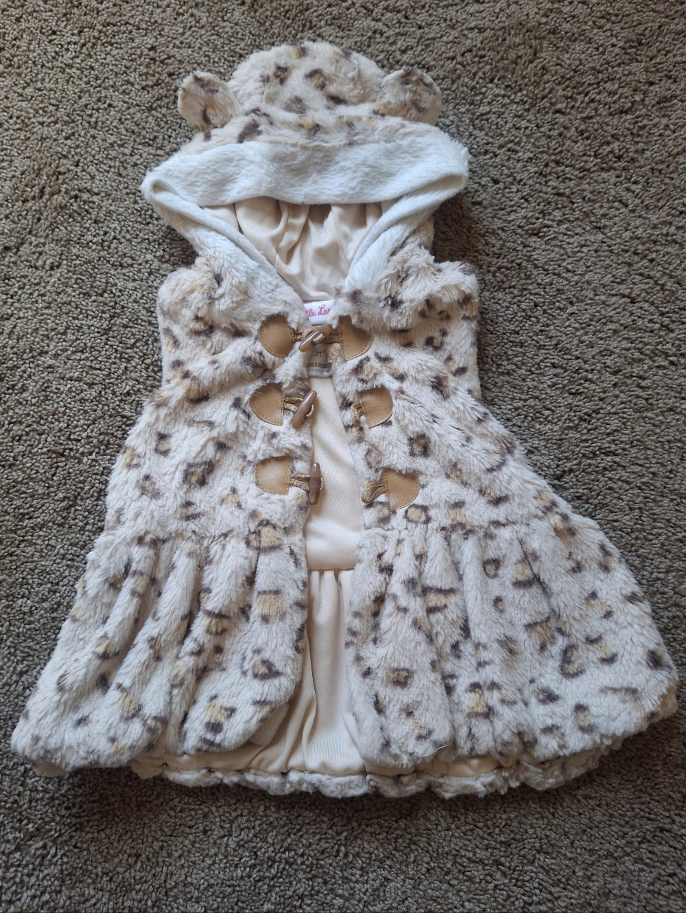 2T Little Lass Faux Fur Leopard Hooded Vest in Cream and Brown